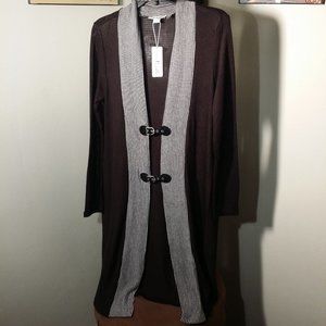 NWT Long black and white sweater with buckles